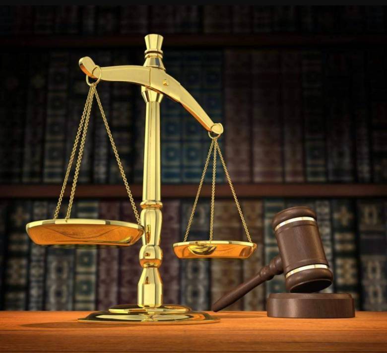 Ketika Politik Jadi Panglima dan Hukum sebagai Alat Pemenangan Kekuasaan