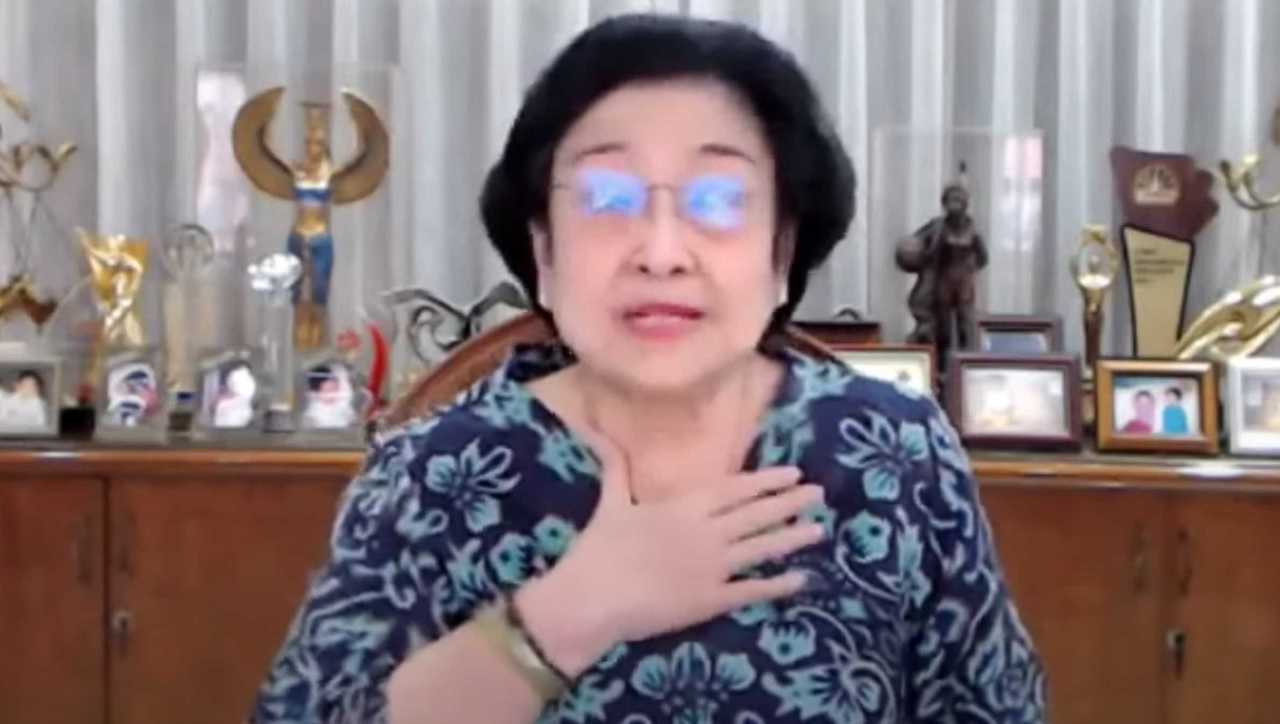 Tilikan Eksistensialisme dan Fenomenologi atas “Melihat”-nya Megawati Soekarnoputri