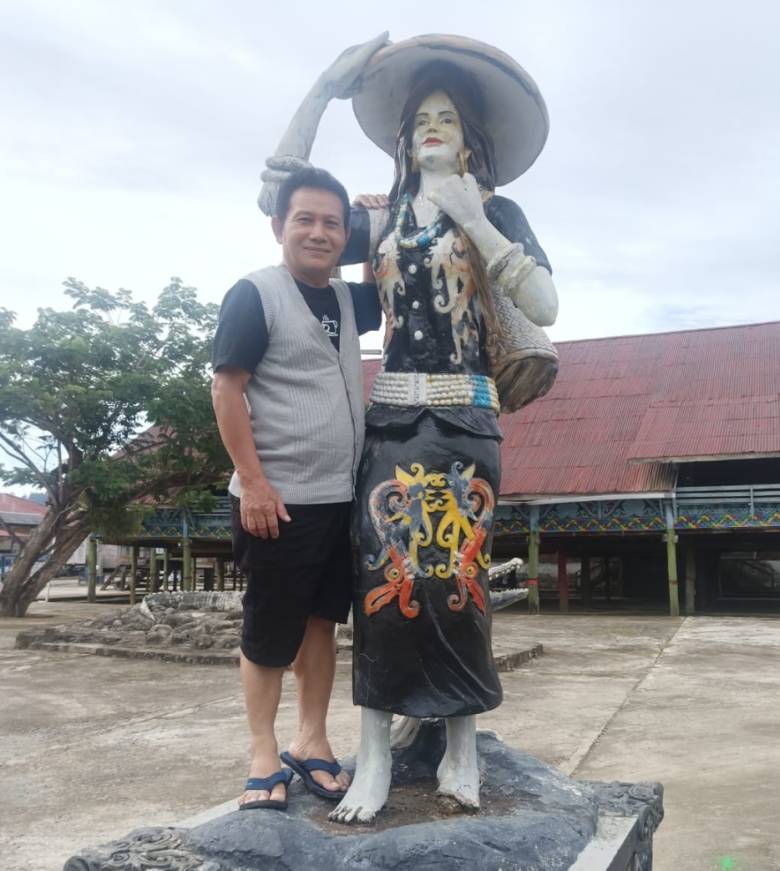 Masri, Sepatu dan Garam Gunung