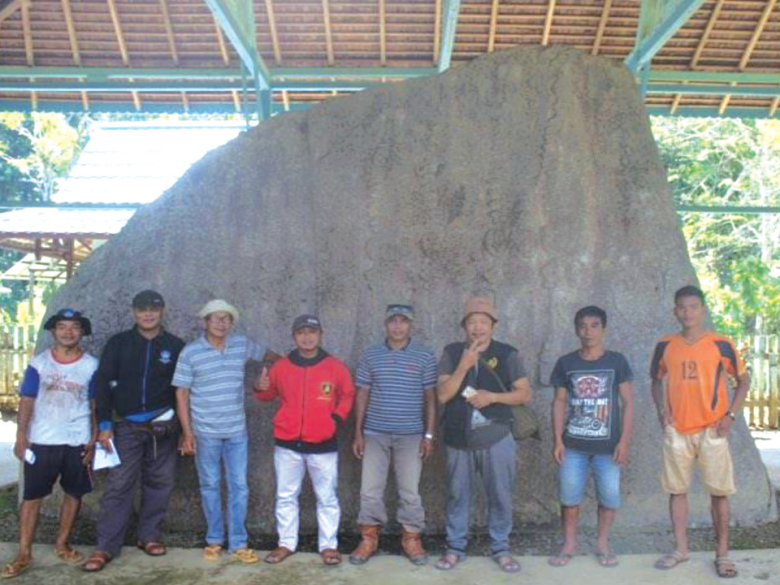 Batu Ruyud Writing Camp | Tonggak Sejarah dan Jejak-jejak Literasi di Varuna-dvipa/Borneo  (16)