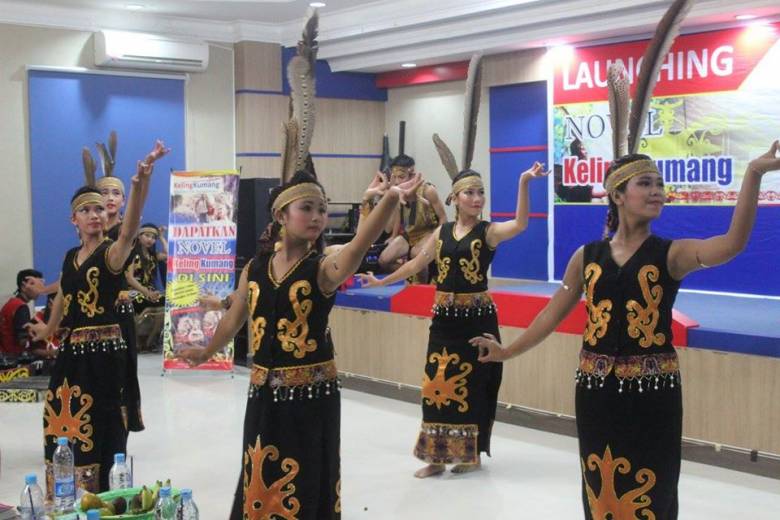 Ytprayeh Com Keling Kumang Dan Kerajaan Buah Main